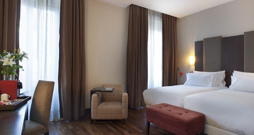 Hotel Nh Collection Victoria Granada Exteriér fotografie