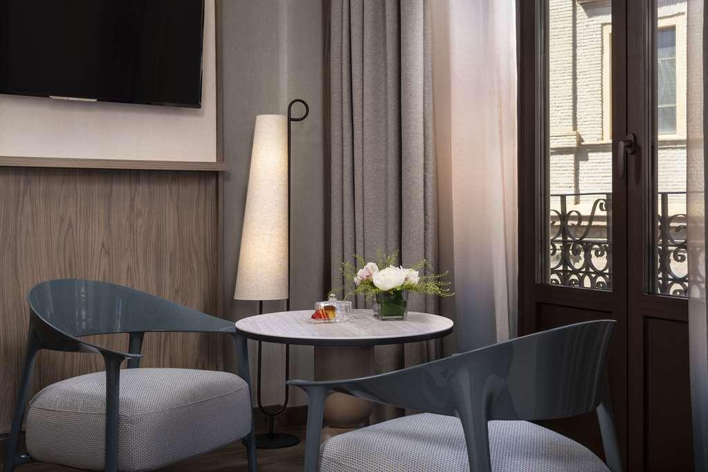 Hotel Nh Collection Victoria Granada Pokoj fotografie